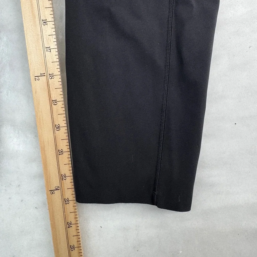 Lululemon Fast and Free Crop II (Nulux) – Size 10 - Picture 7 of 9